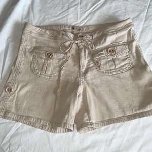 BEBOP. SHORTS. SIZE 5